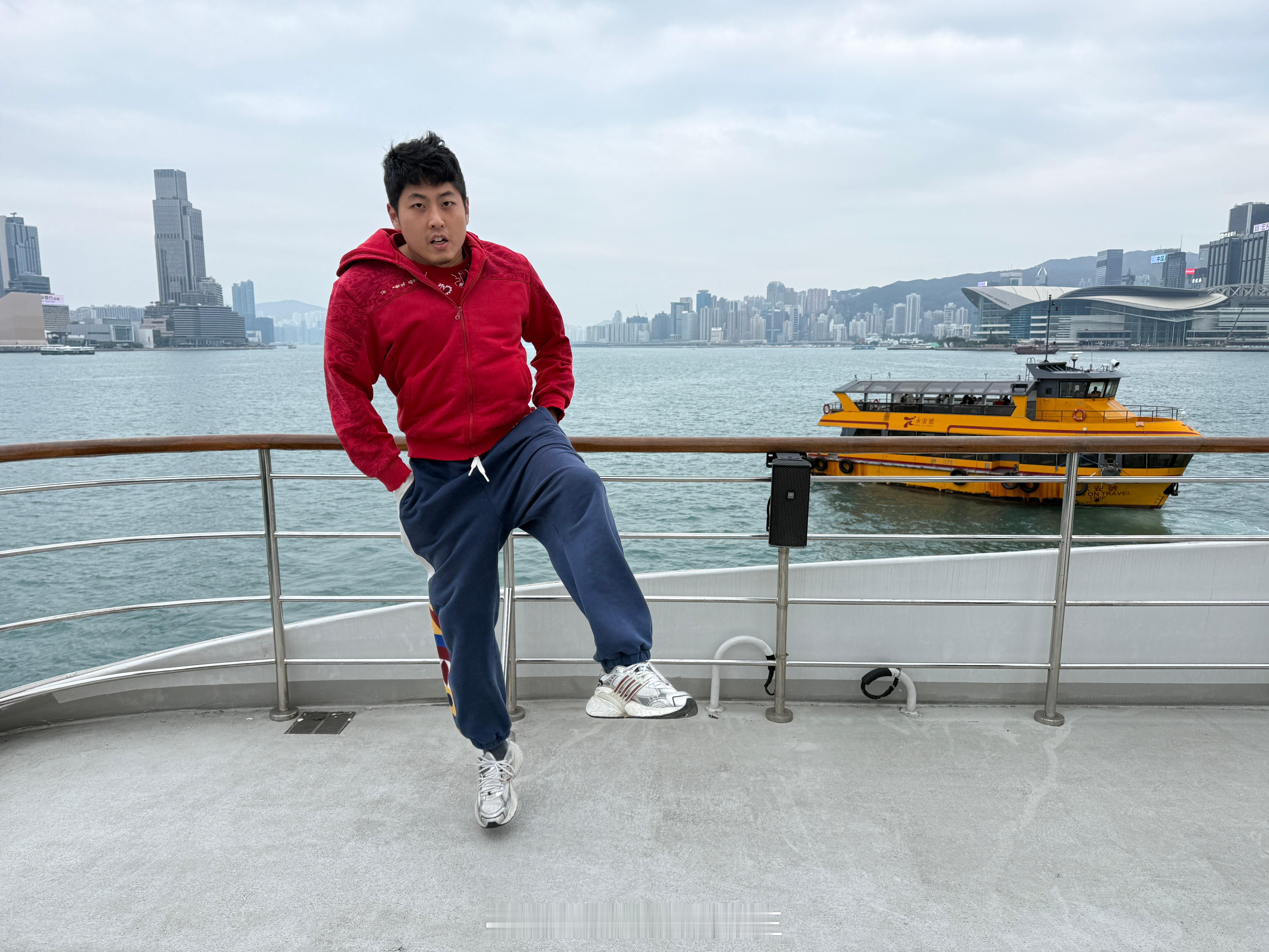 无脚鸟，开跳！ 香港·维多利亚港