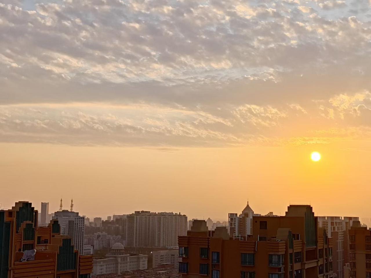 广西和粤西的大多数人，一生都憧憬着珠三角，难以割舍这片土地，直至暮年才返回家乡落