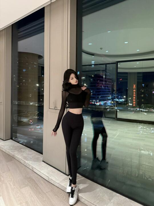 麻辣女特工All Black