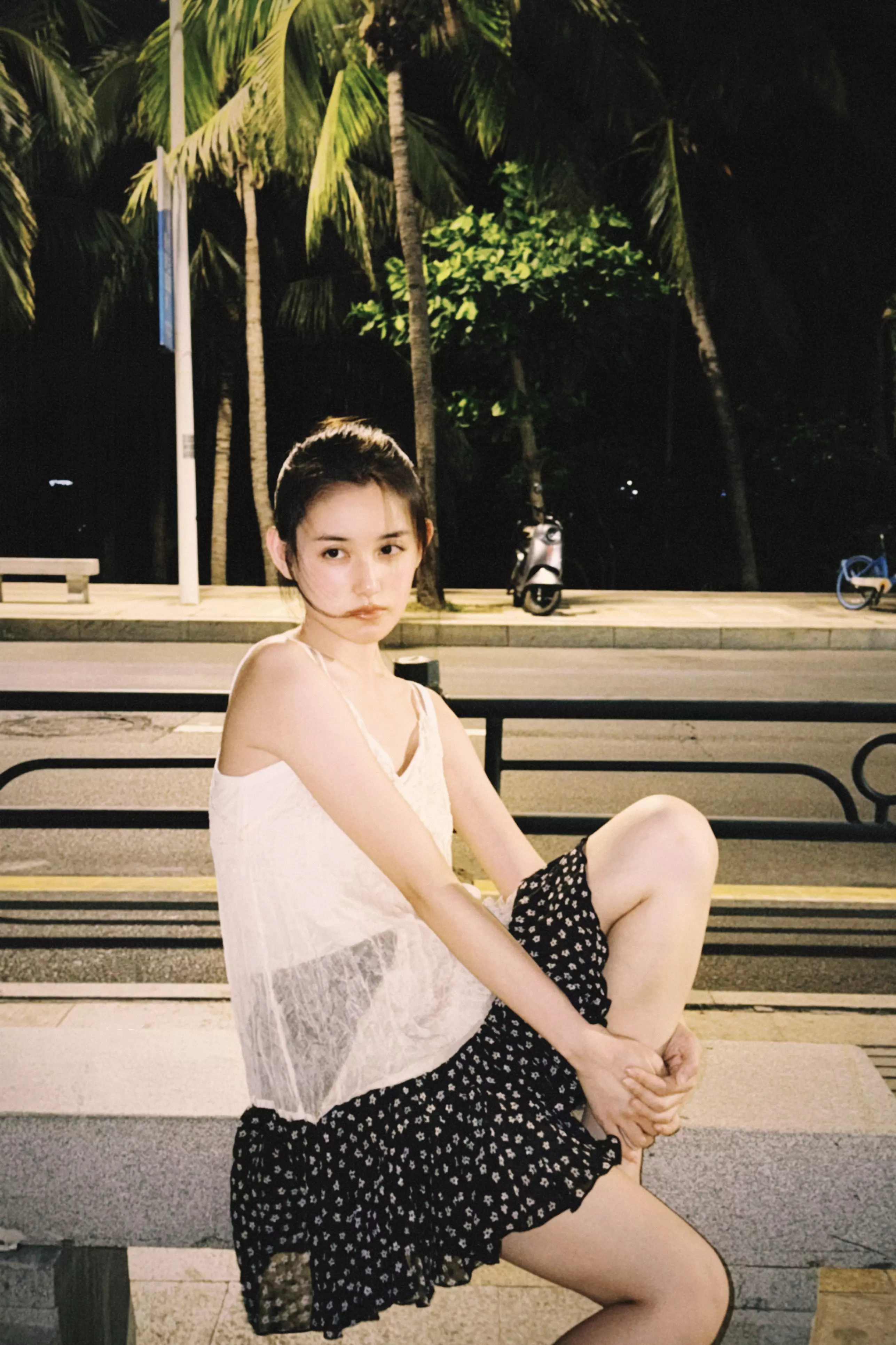 蒋依依[超话] jyy向全世界安利蒋依依 搜狐更新[害羞]​​​