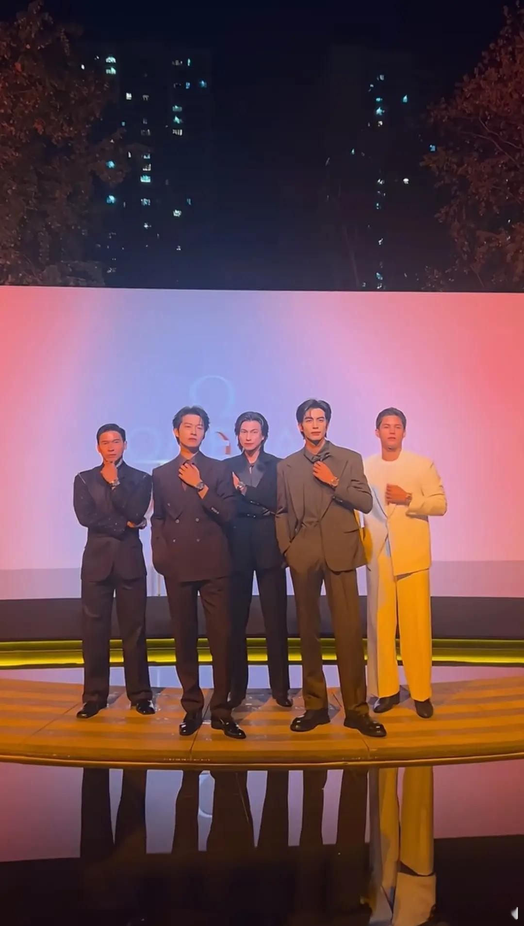 宋威龙、魏大勋活动同框了，大家觉得谁的表现力更佳？ 