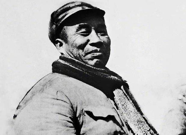 朱德总司令一生的三大贵人，其中没有毛主席。
 
1909年，朱德报考云南陆军讲武