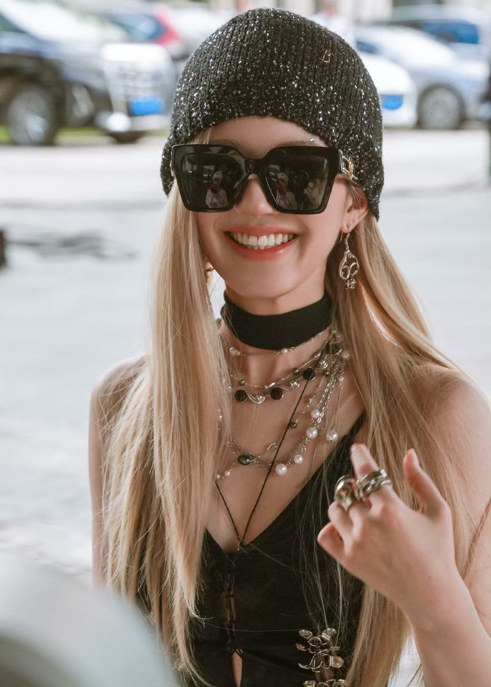 许我耀眼终于要办庆功宴了[污][污]赵露思许妍好伟大 全平台年冠[污][污][污