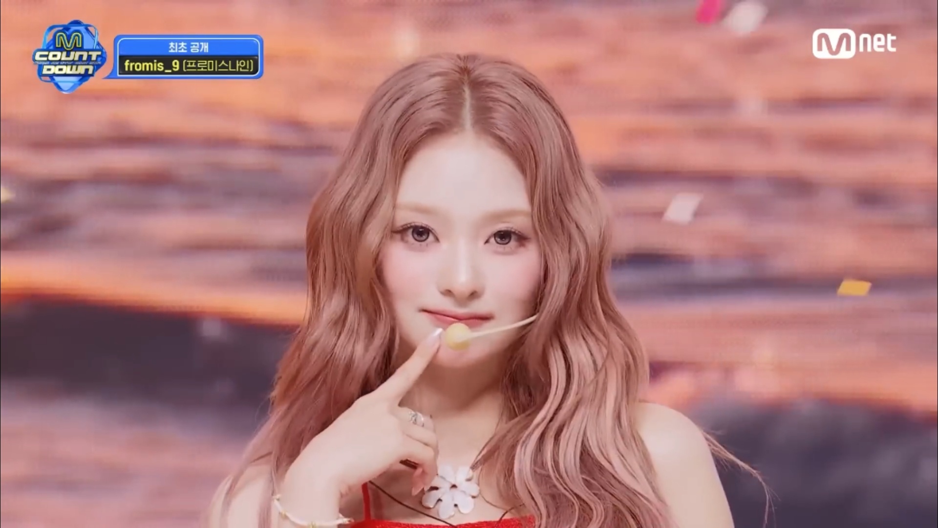 李娜炅 🐣蜜桃笑颜李娜炅 260723 MCD Vitamin ME 娜炅en