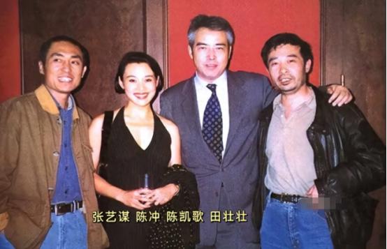 知名导演被好友开撕，遗书写好讨说法，自称被害的妻离子散

 
都说娱乐圈是个名利