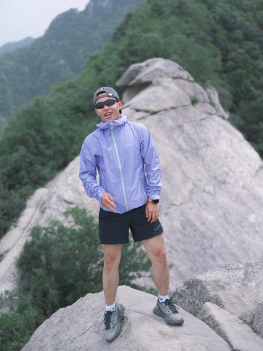 如果说重装徒步是沉淀，那越野一定是释放