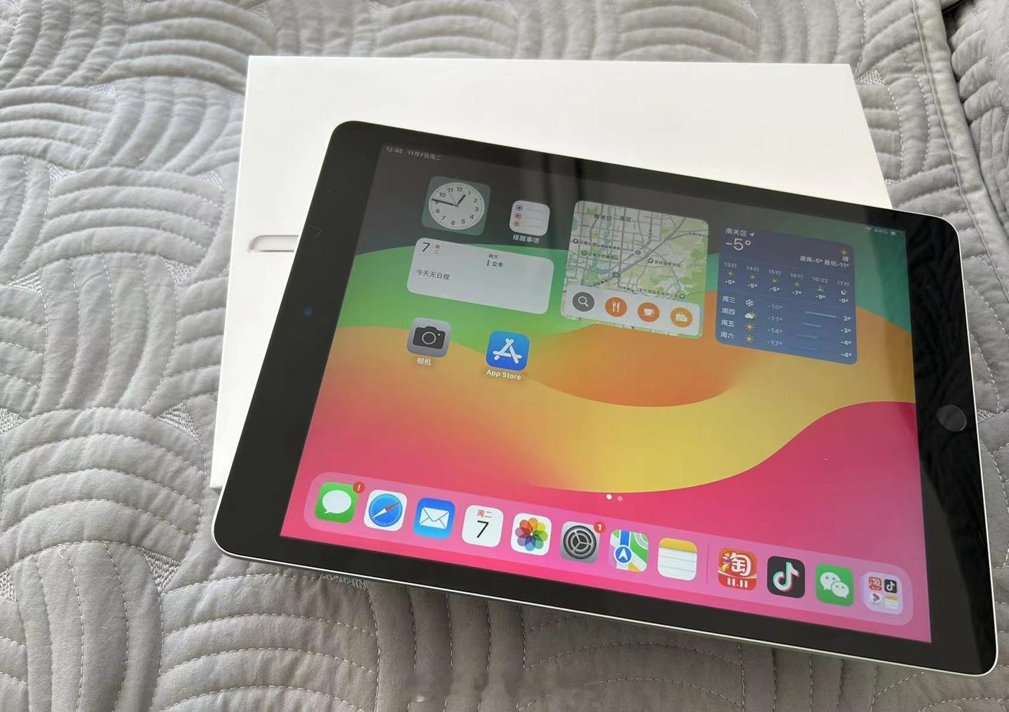 #苹果实体Home键平板下架#绝版 iPad 9，有没有喜欢Home键的我可以忍