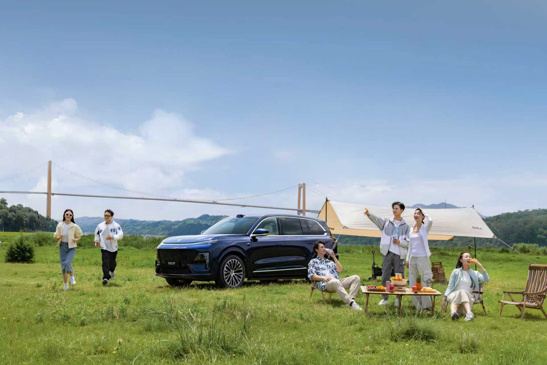 测过二十多台六座 SUV 后发现，多数车型的 “大空间” 只是纸面数据 —— 第