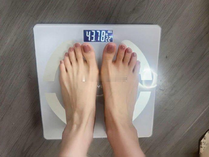 喝-中药减脂太爽了！一个月刷掉了二十斤！！！ 