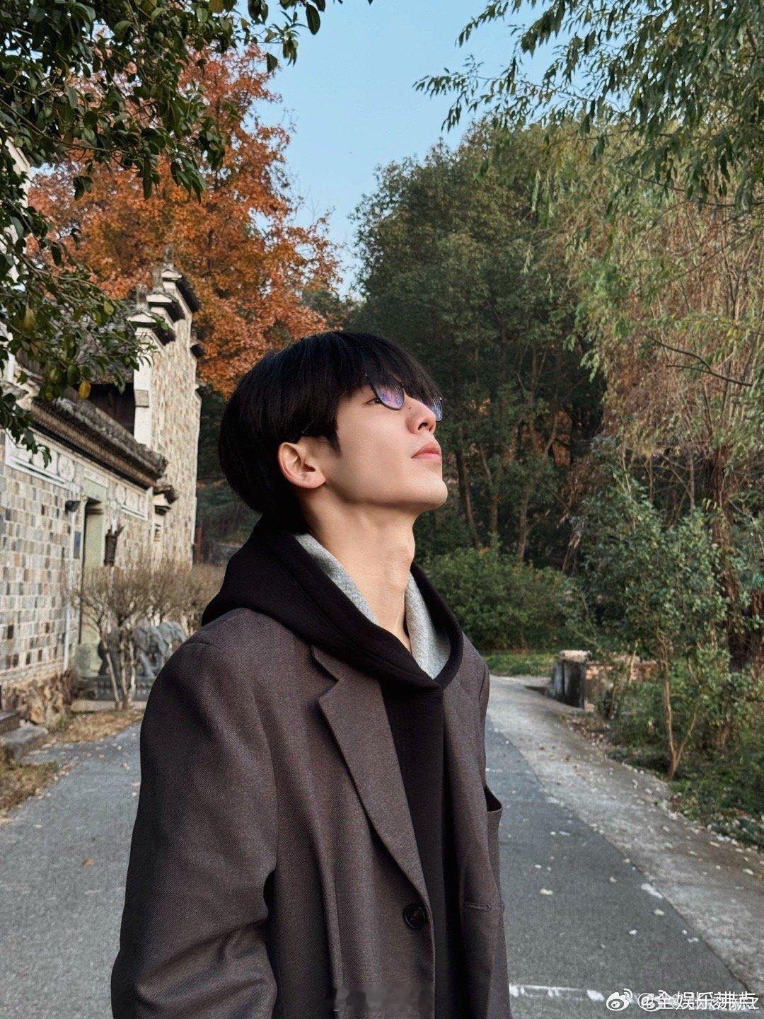 hi6邀请张凌赫常驻网传张凌赫hi6常驻刚辟谣跑男常驻，又来hi6常驻瓜，张凌赫