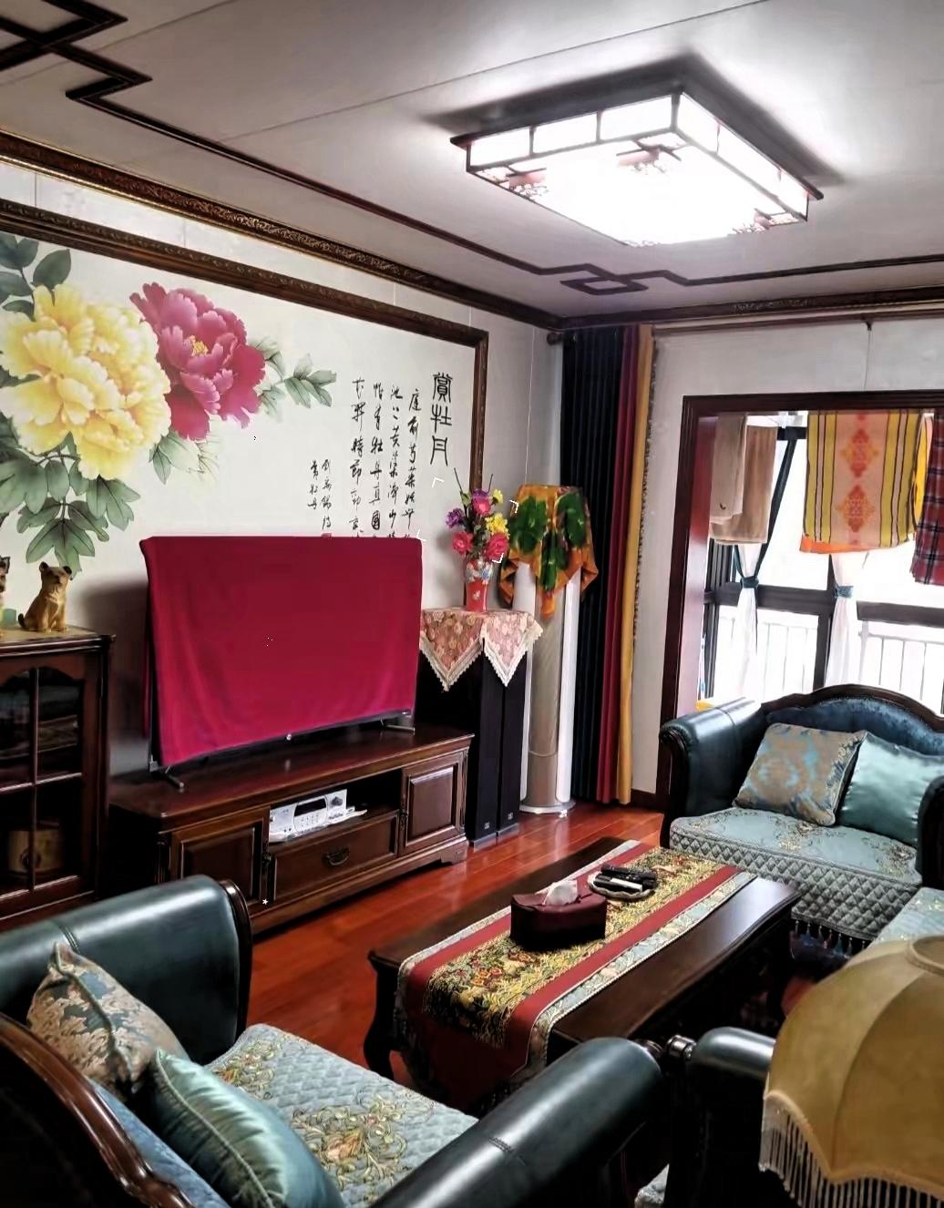 独居生活快20年，我养出了一堆“抠门”的小习惯：
退休金4000元，存3000，