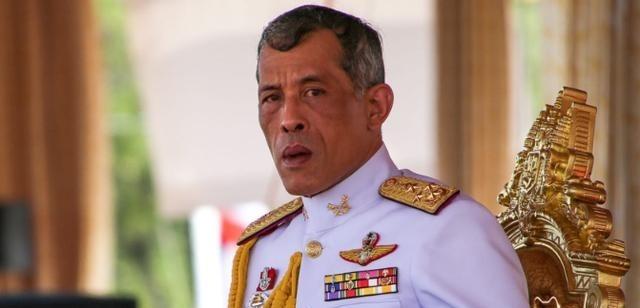 想让中国主持公道？先把美军基地清空再说！一边享受着美国的驻军保护，一边指责中国“