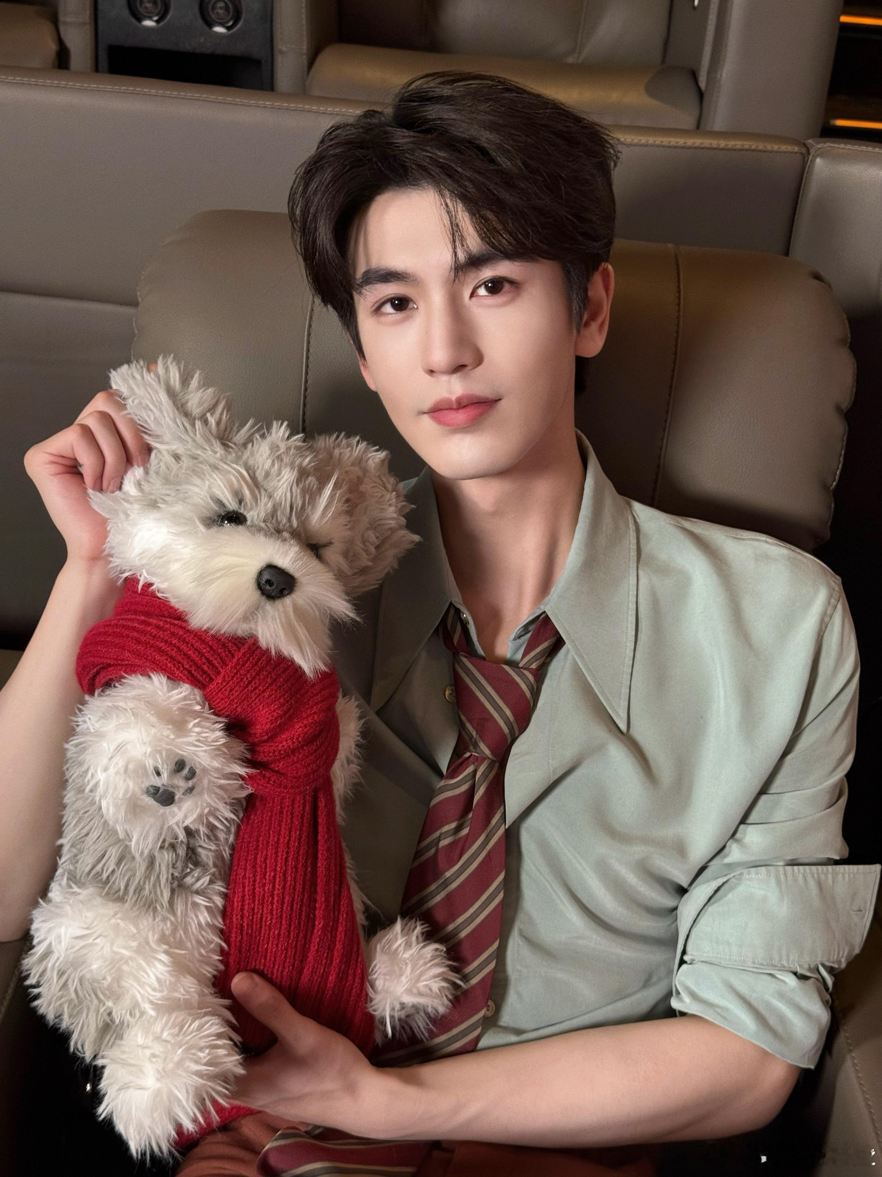 星光大赏内娱花生都来了 哇塞，星光大赏这阵容太强大啦！孟子义、鞠婧祎、白鹿这些女