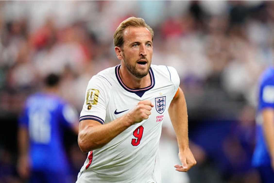 世界杯 #凯恩当选全场最佳# 赛后评分8.4！英格兰4-2大胜克罗地亚！凯恩当选
