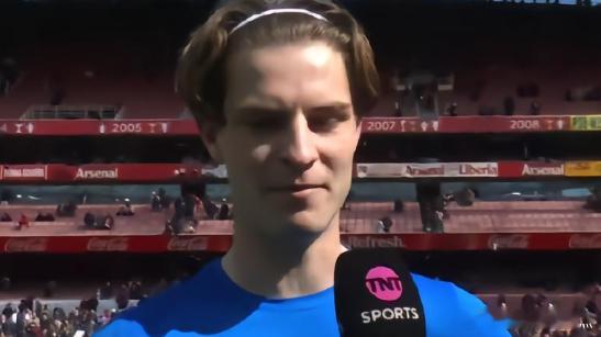 斯科特谈进球：拉亚是顶级门将，我一直在等他先做出扑救动作在客场2-1战胜阿森纳的