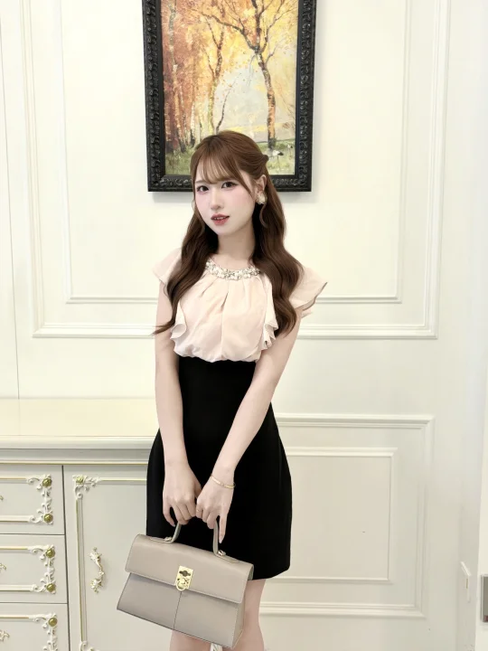 我爱清楚系 ⋆˚𝜗𝜚˚⋆