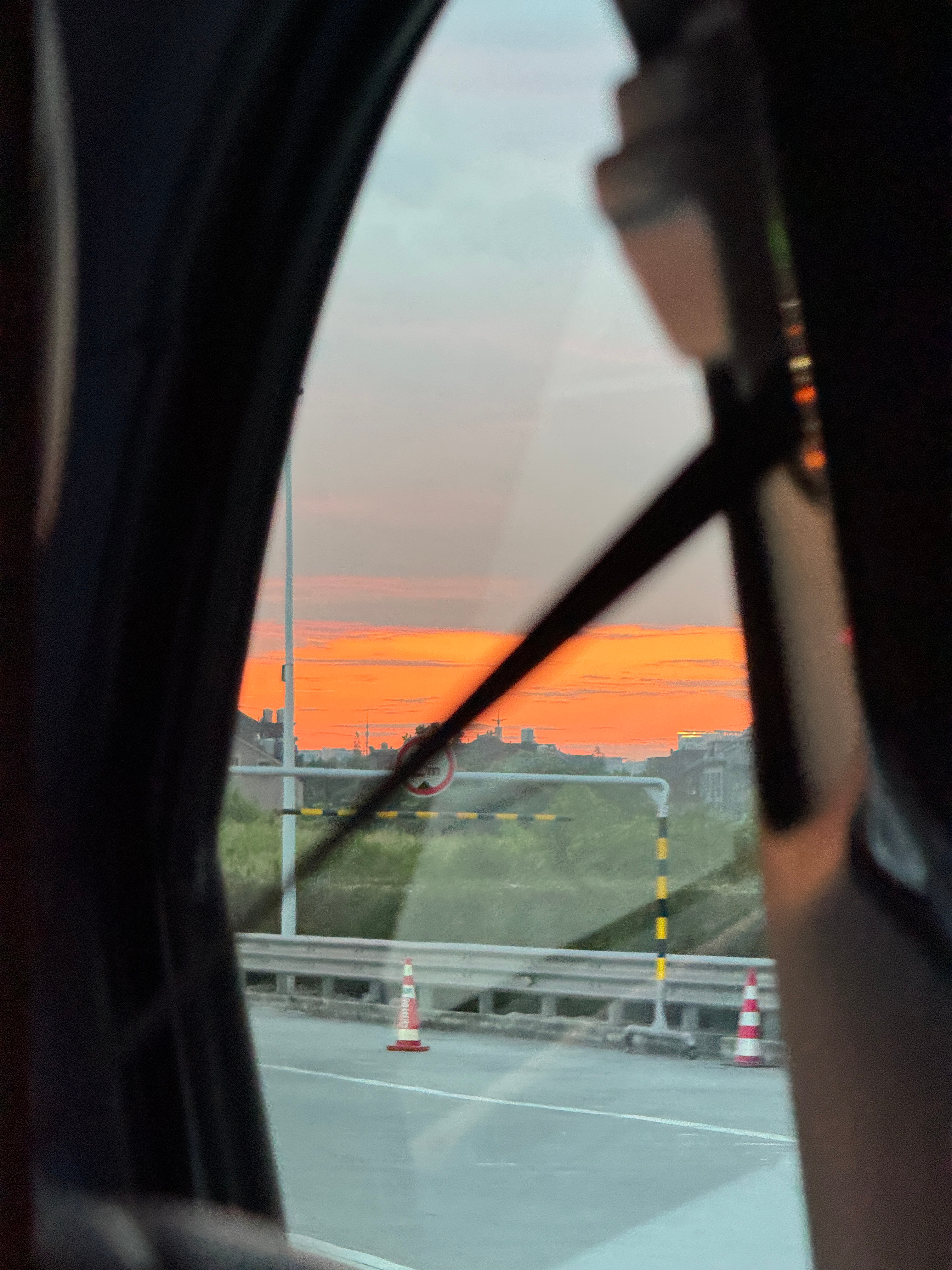 日出🌅🧡 ​​​