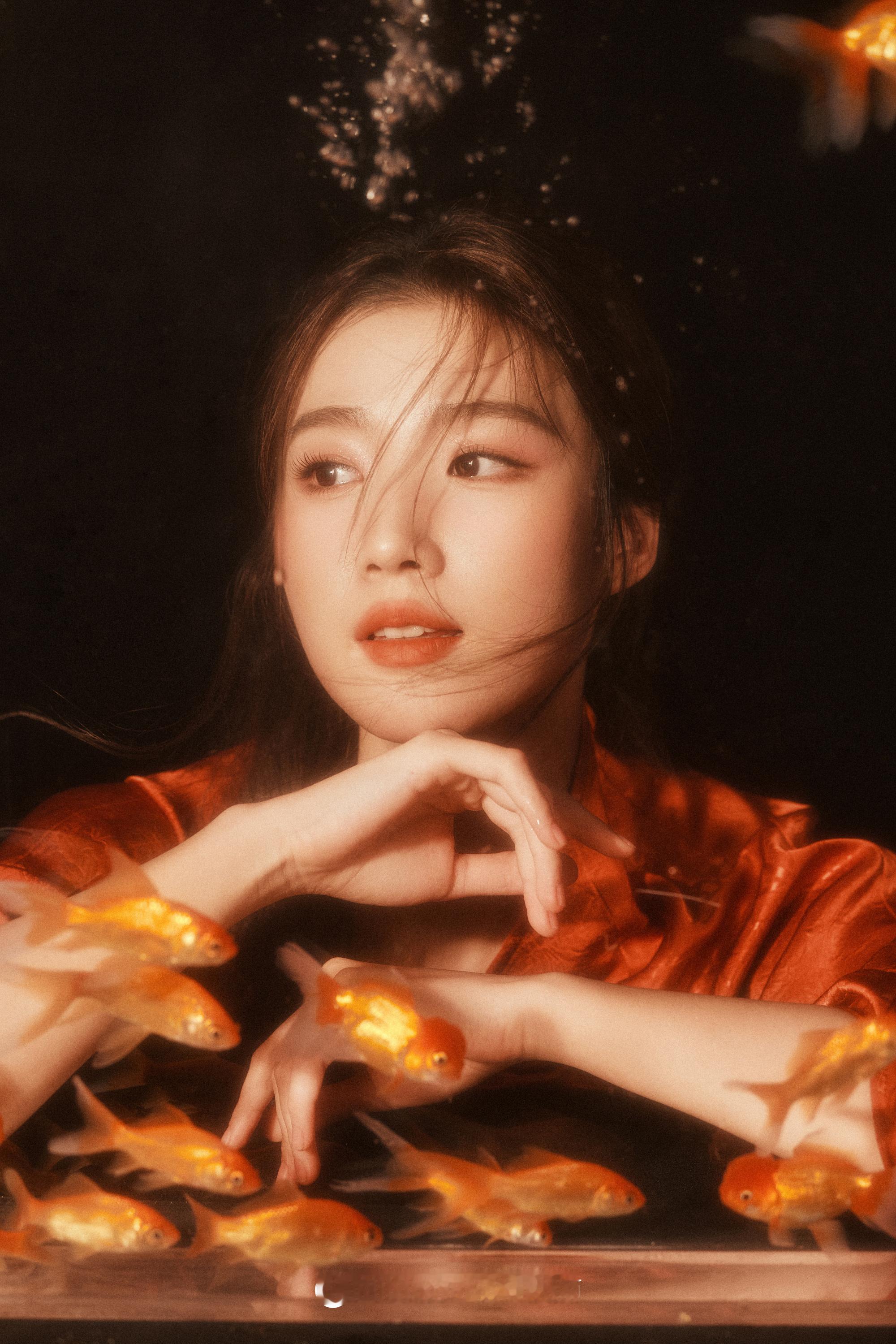 完全💯期待这个漂亮的卢昱晓