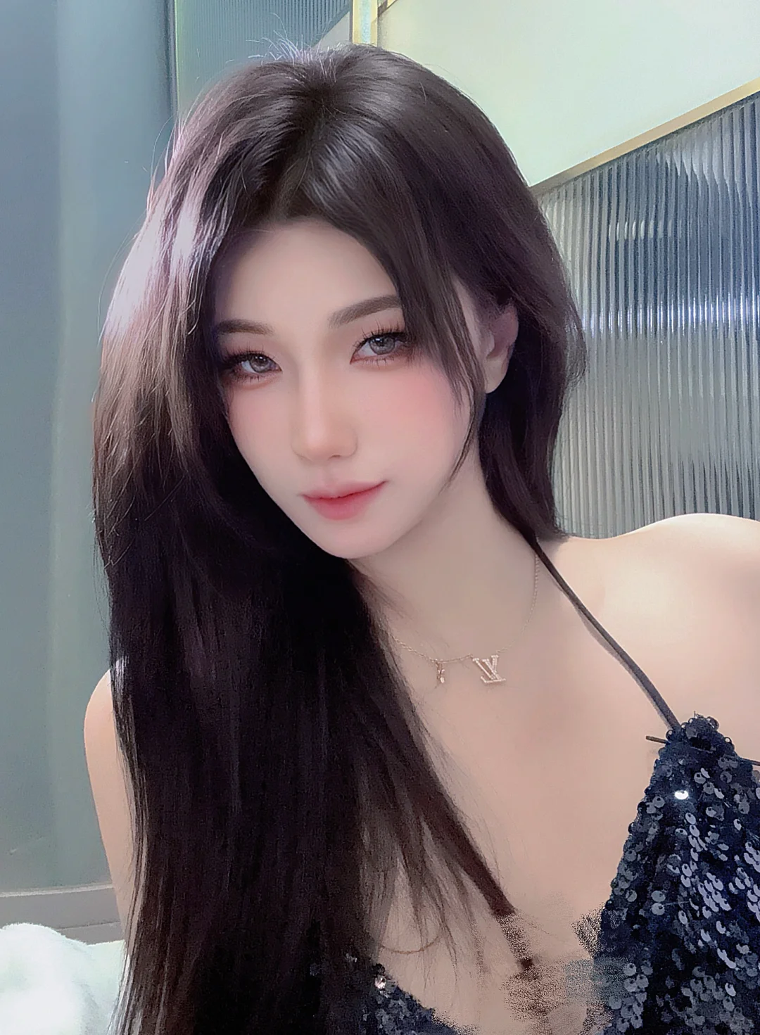 好纠结 帮我选一张吧