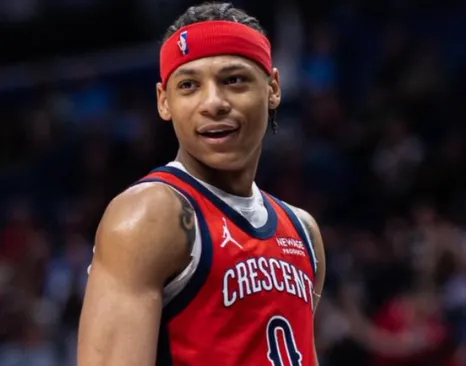 未来之星！费尔斯近3战：37.3分6板5.7助2.7断，命中率48.8%！昨日N