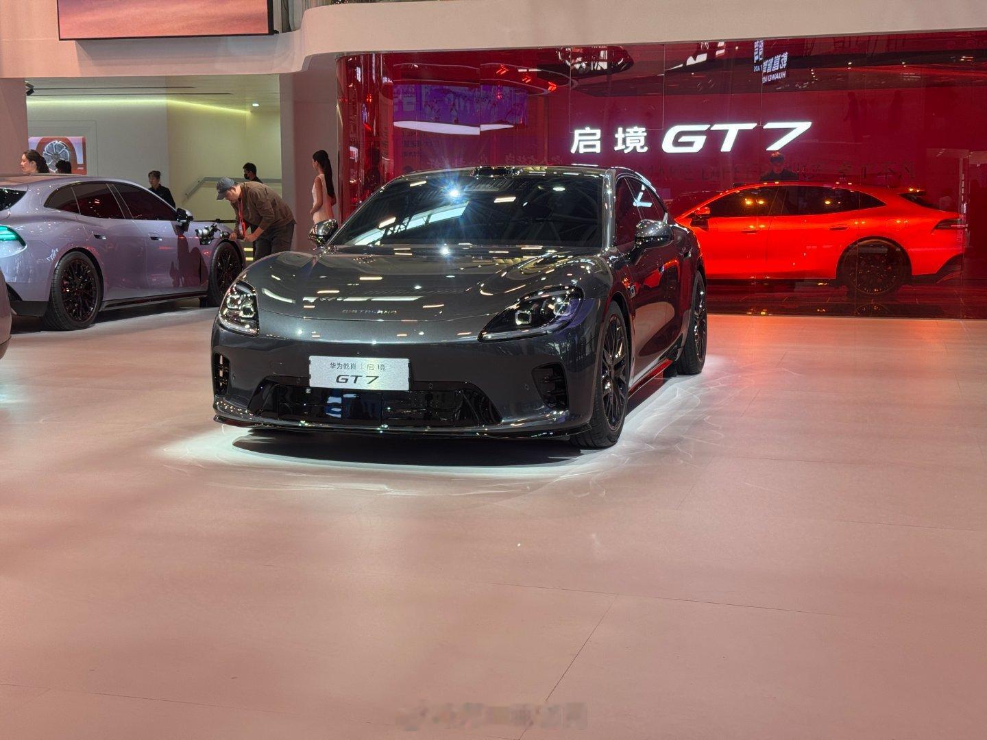 华为最强智能猎装启境GT7空降北京车展华为乾崑✖️广汽旗舰——启境GT7，帕米尔