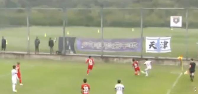 U21的赛场上，有这么一位在海南上学的孩子，我们称呼他为“牢体”。今天已经是第四