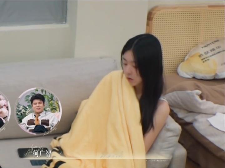 周佑凌不接受柳柳二选一柳柳主动邀约周佑凌半熟恋人 周佑凌见到柳柳第一眼就沦陷了，