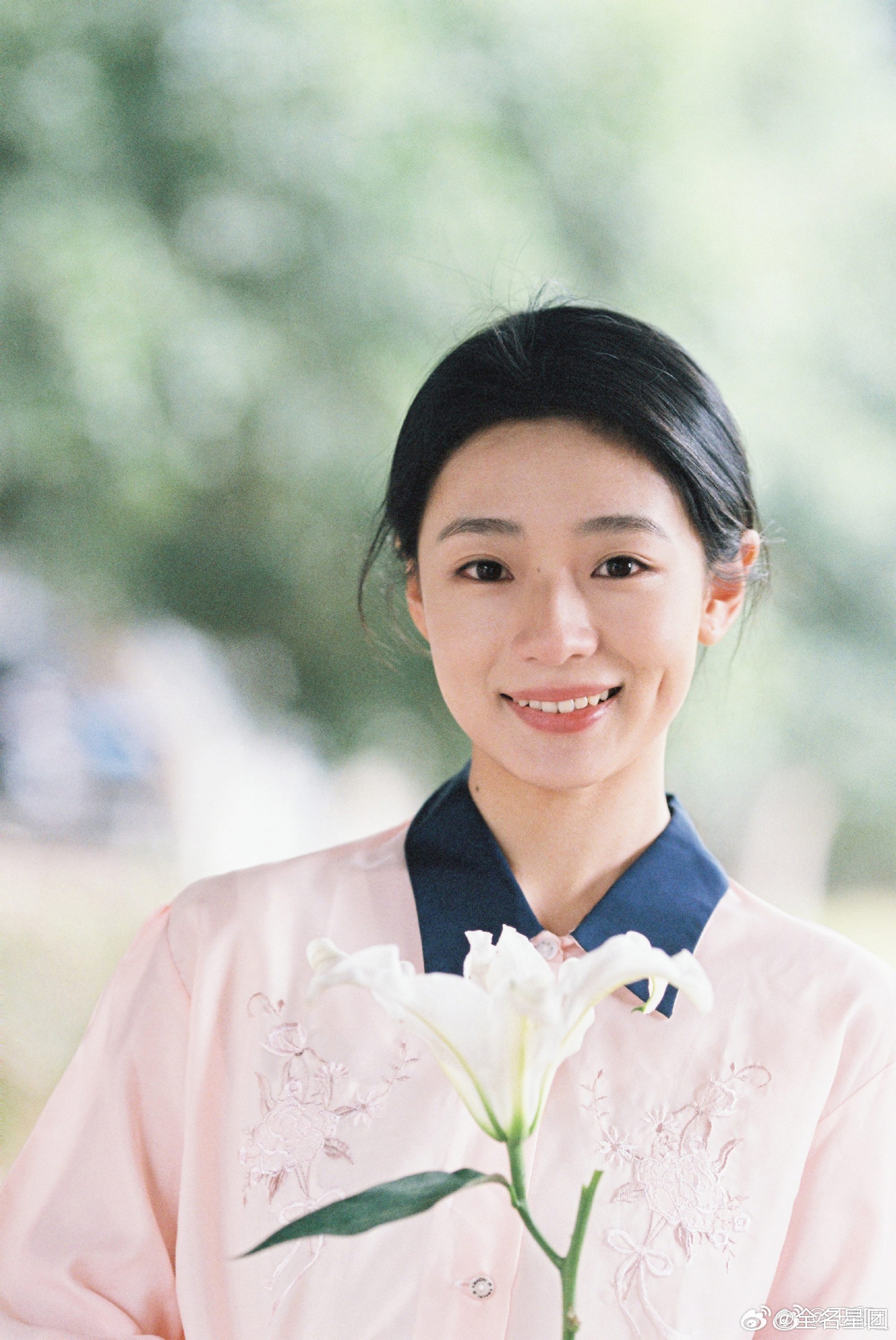 内娱清冷系白月光又上新了王和好像年代文女主从书里走出来了内娱清冷系白月光又上新了