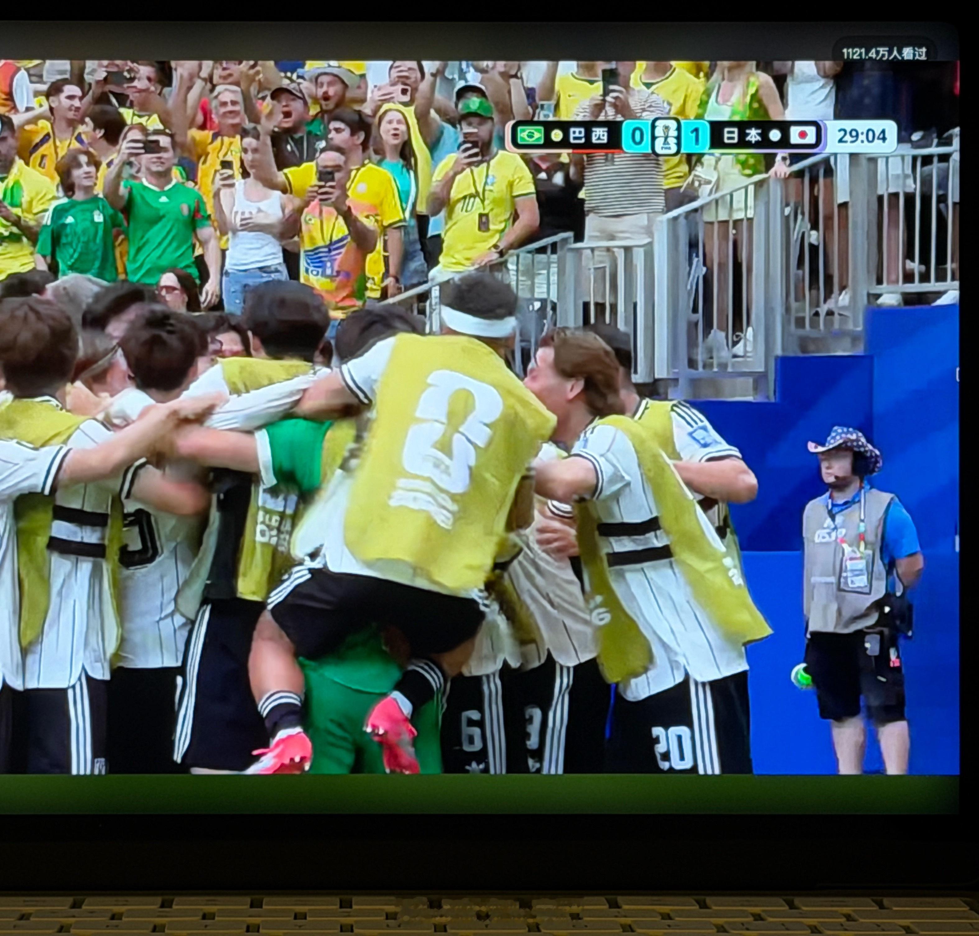 日本1:0巴西日本竟然先进球？！？！巴西vs日本