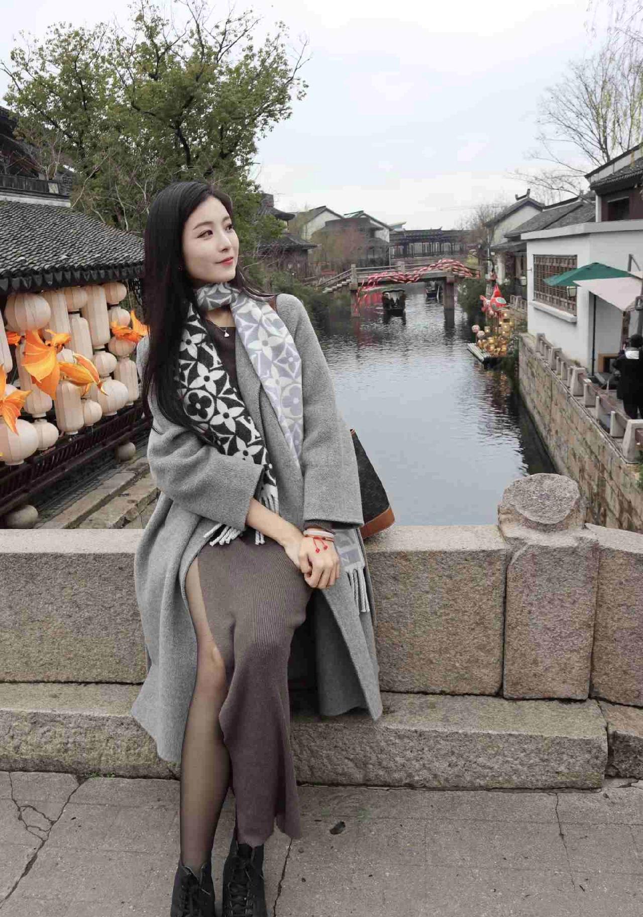 我的今日状态：😁轻松愉快
我这里的天气：☀️晴天