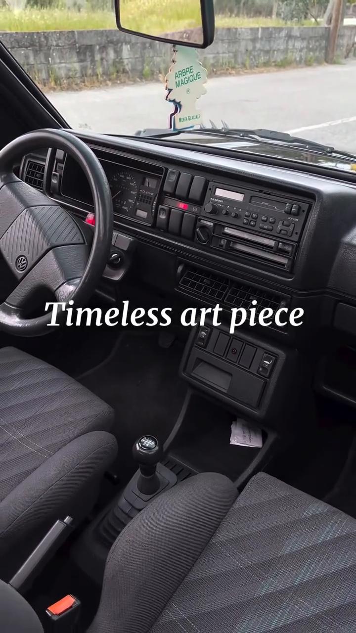 Timeless art piece。