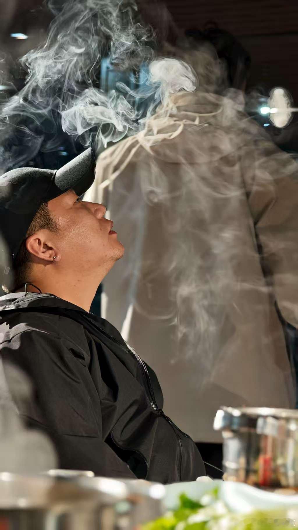 酒戒了 烟却戒不了升仙了 为国防军工做贡献  ​​​