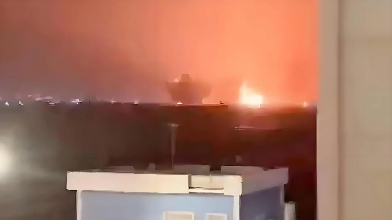 这次中东战争，伊拉克应该是最大受气包。本来是美以伊三国的战争，战火却烧到多个中东