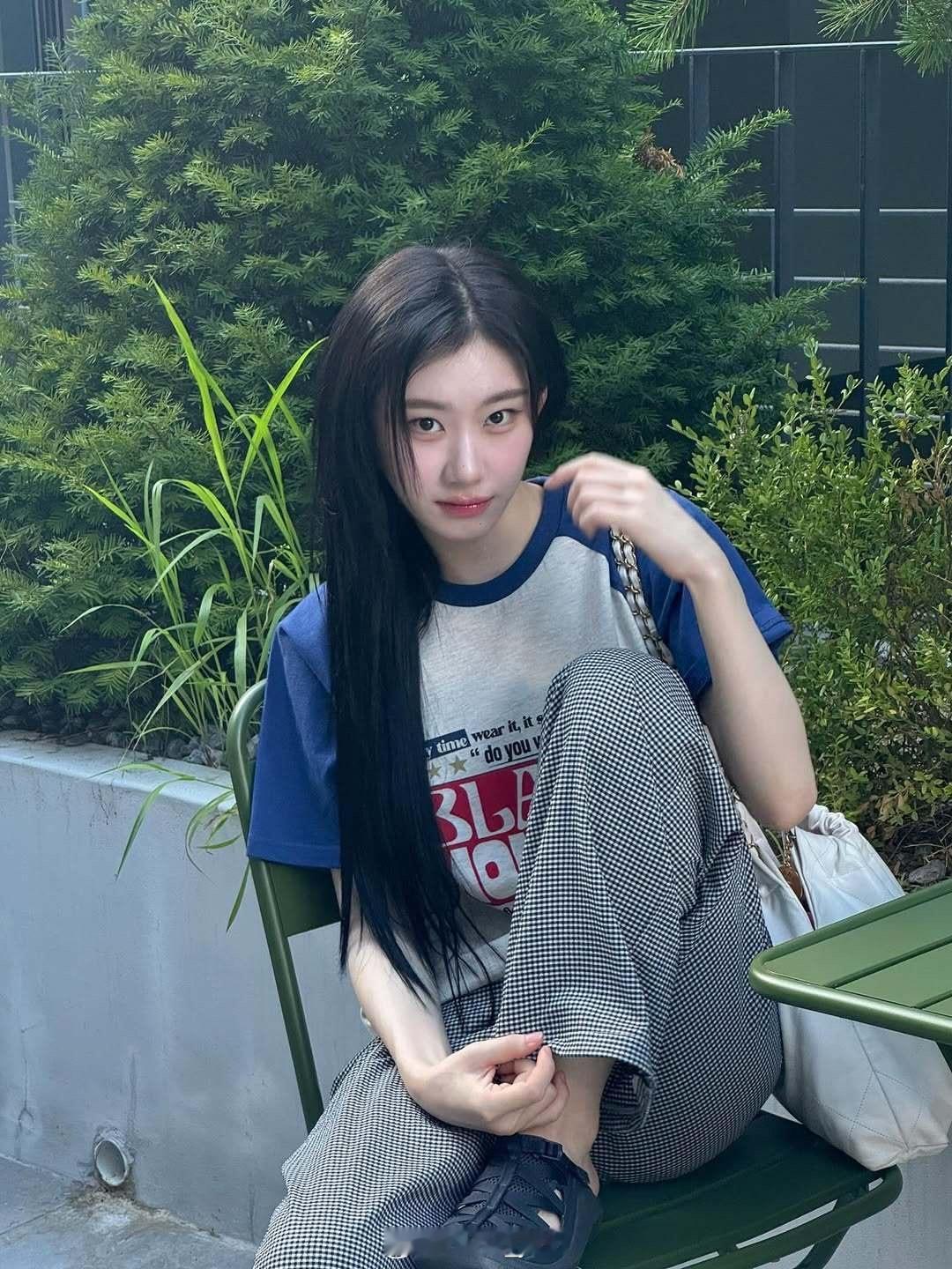 彩领ins更新 ​​​