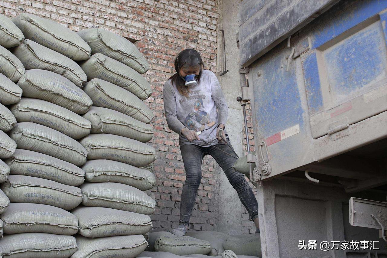 跟你们说个咱这儿老辈人都知道的事儿，现在提起来还让人直拍大腿！
 
那是92年左