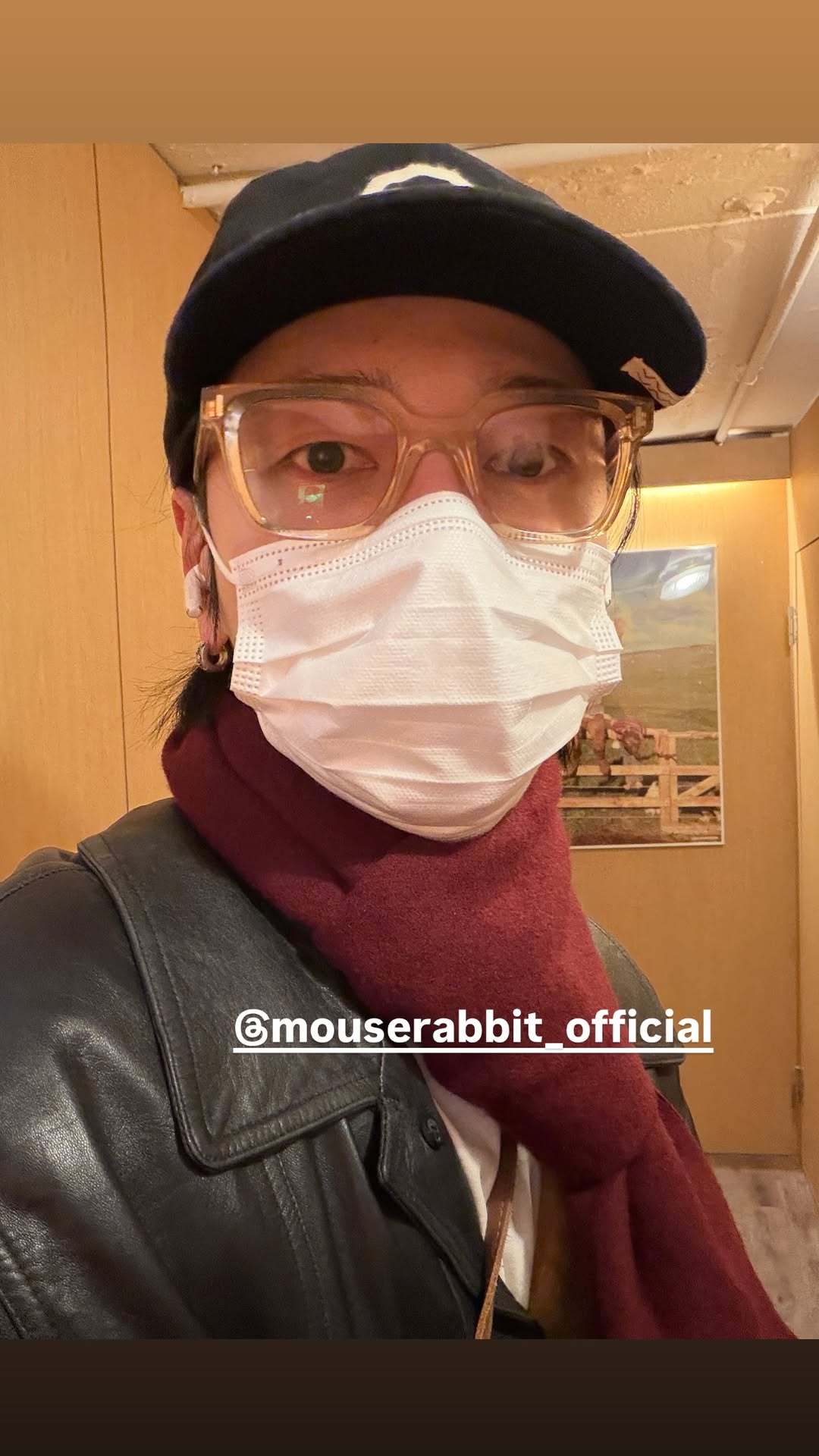 “CB百蓝_。260122金钟云 ins story更新： 