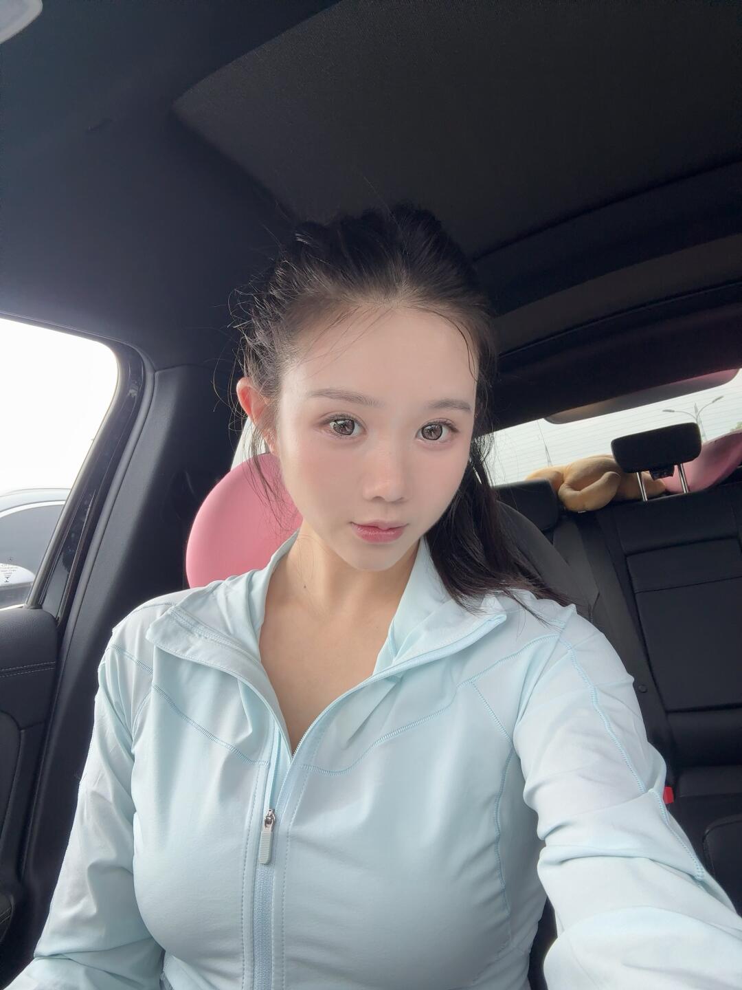 精灵耳 卧蚕直接显嫩五岁