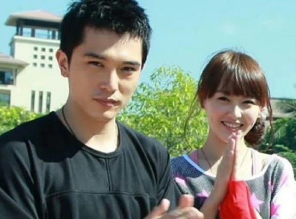 邱泽唐嫣到底是怎么一回事？ ​​​