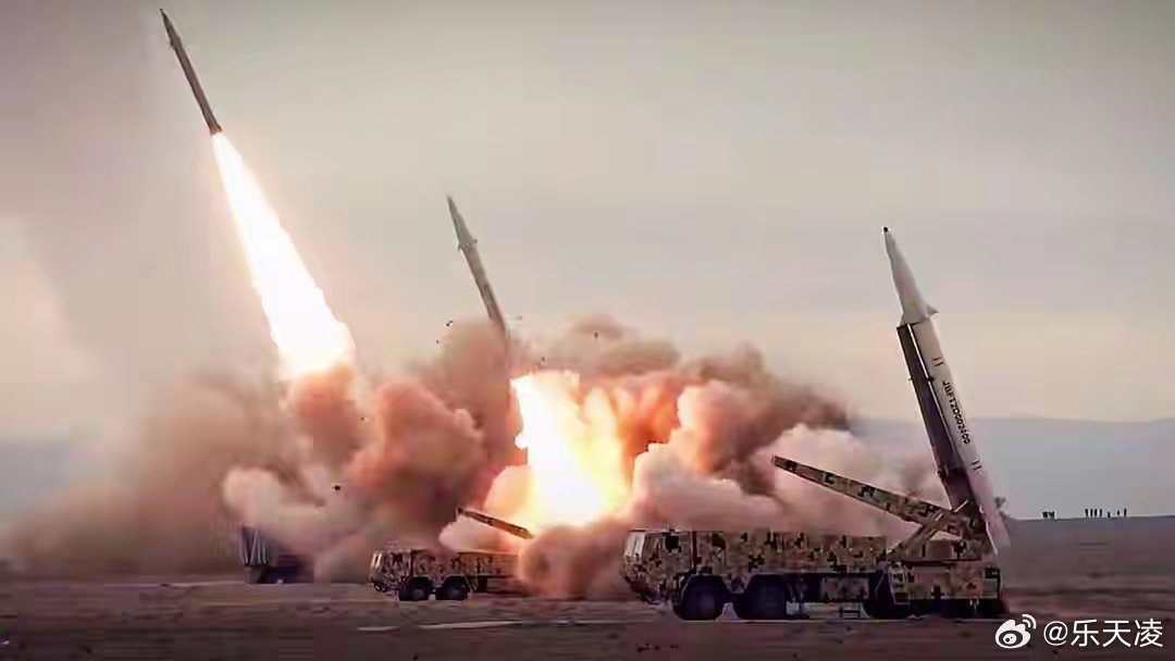 伊朗导弹突破以色列防御系统  伊朗多款导弹具备高速变轨与抗干扰能力，成功穿透多层