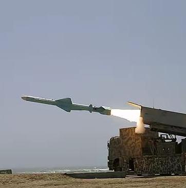 伊朗发出“核弹”级警告，这次伊朗真的疯了，直接把底牌掀了——革命卫队放话：谁敢动