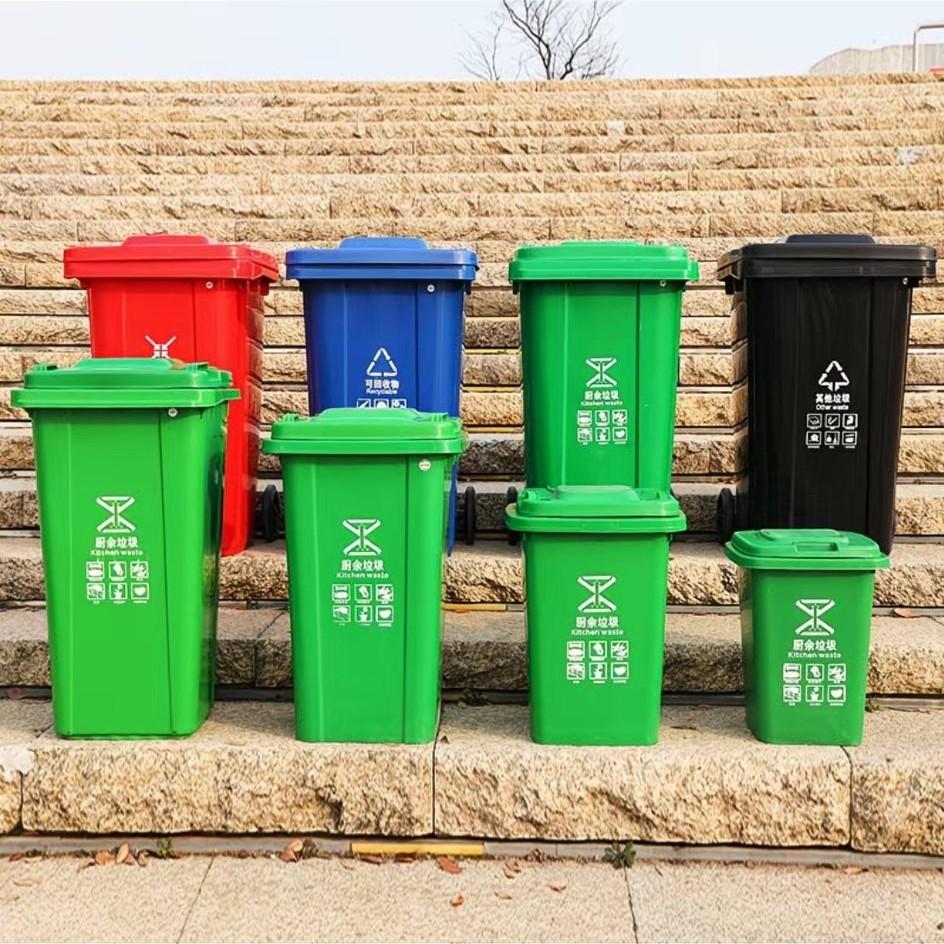 我们常常有一个错觉，总认为有钱人很大方，没钱人才吝啬。其实并不是这样的。有时候，