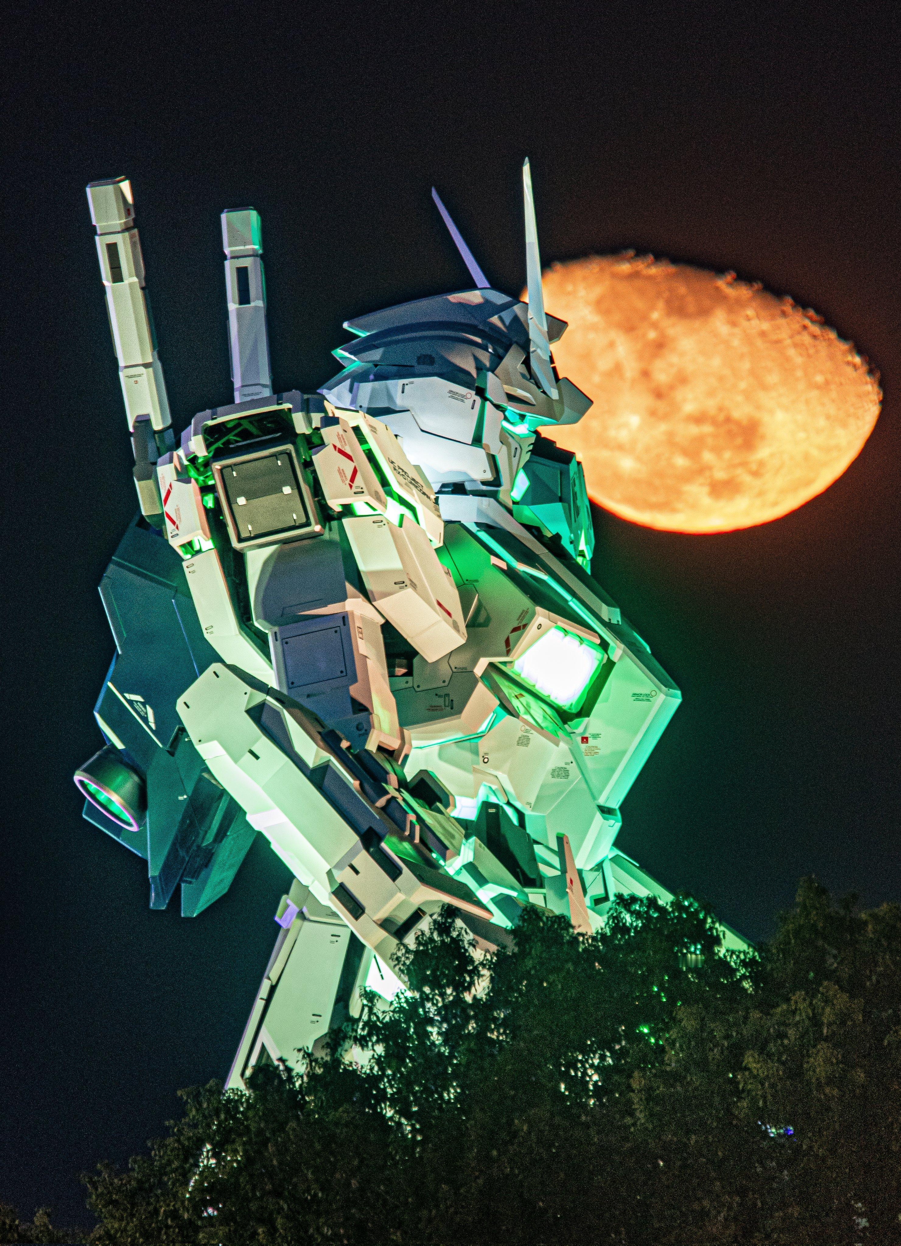 实物大独角兽×月亮（via ハスカップ07） 