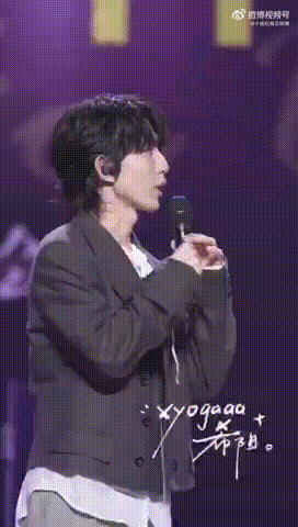 林宥嘉全世界最尊重我耳朵的人林宥嘉在作曲人面前唱早开的晚霞太难得的神仙画面！原唱