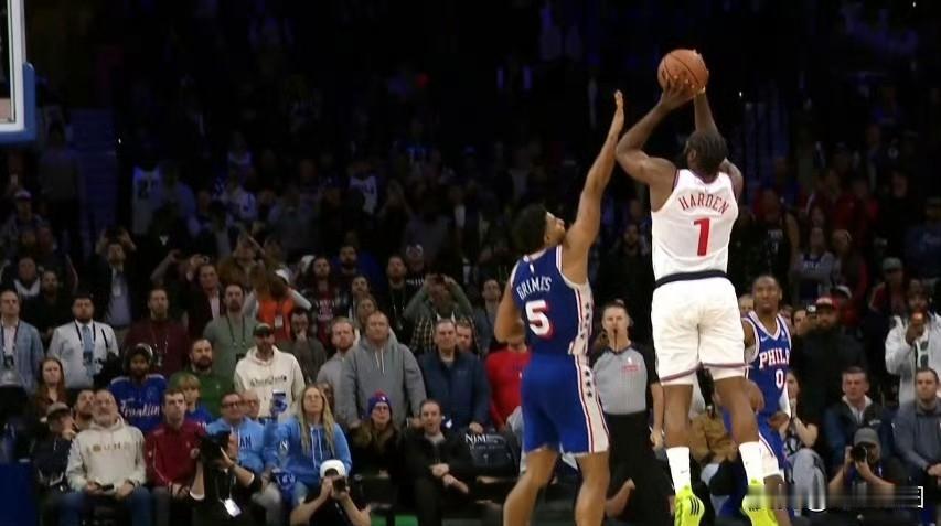 快船108:110惜败76人，登哥尽力局+1，虽然两次错失绝杀，但登哥实在太累了