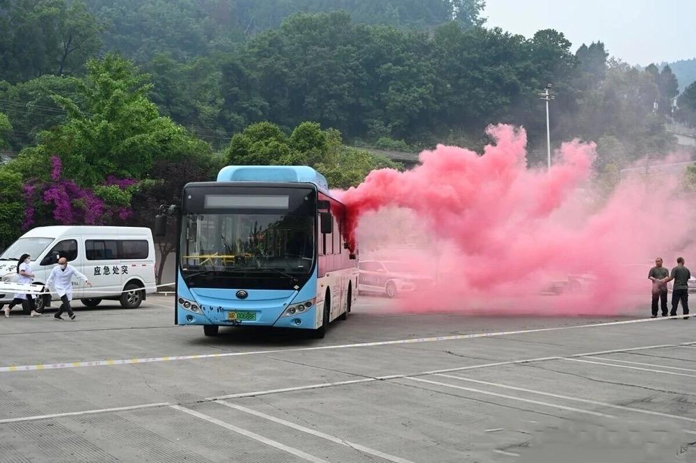 2026年5月12日上午9时，阆中市道路运输行业2026年防火防汛及反恐防暴应急