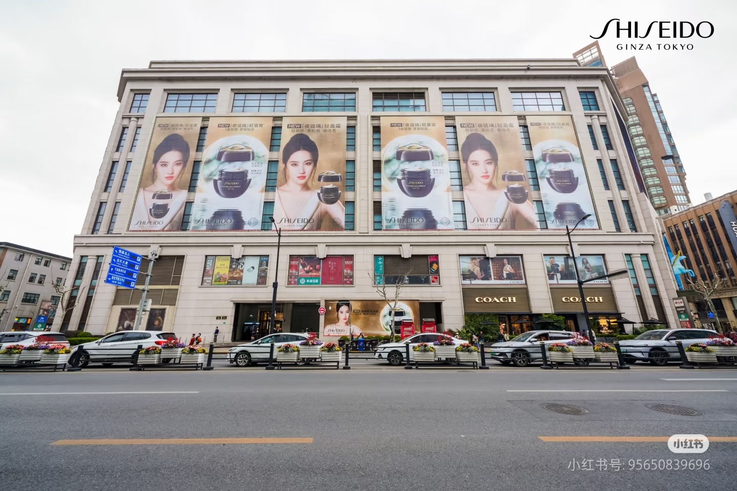 早点睡，熬太晚，也没多少人把照片传回国内明早看一堆