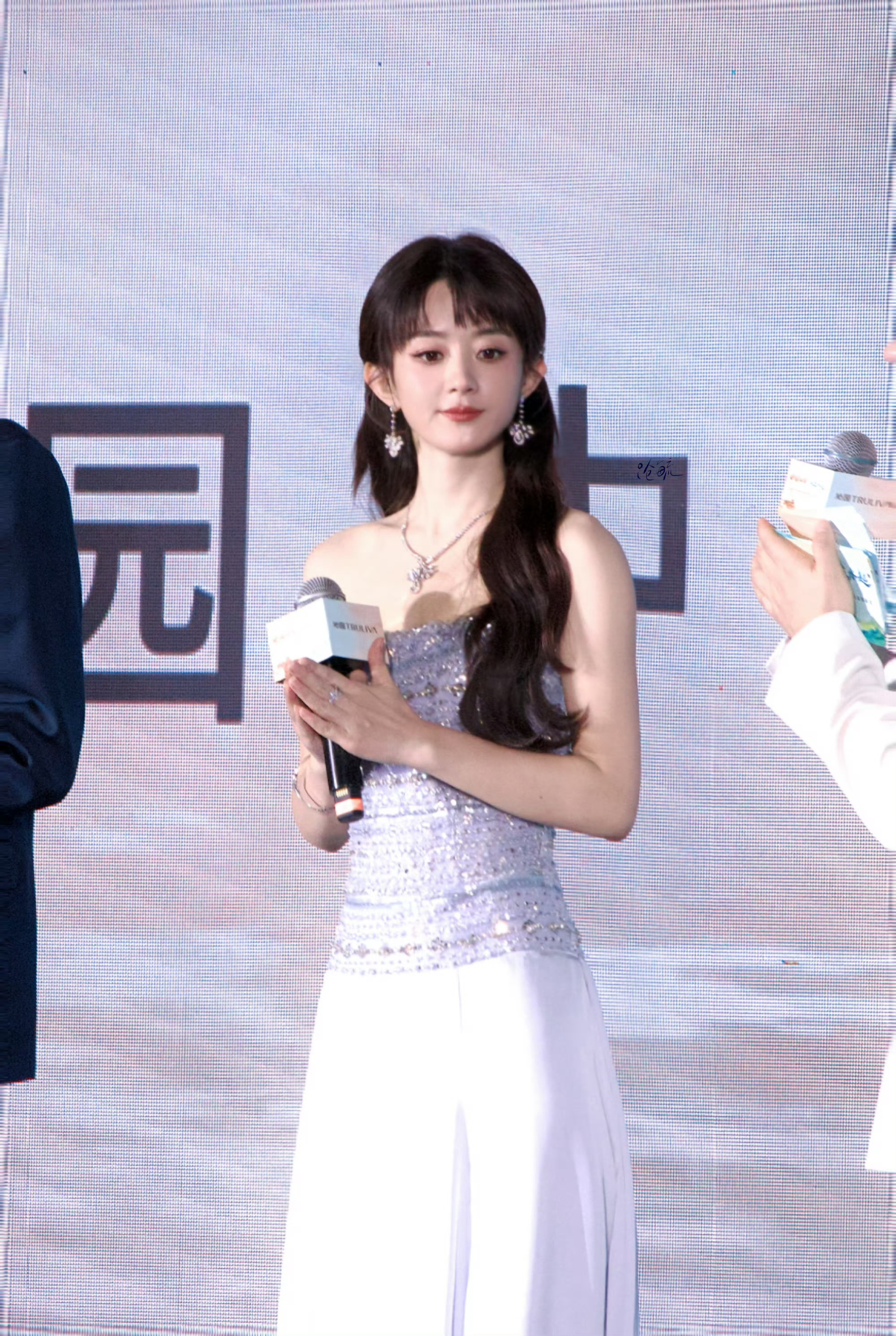 赵丽颖、唐嫣、杨幂今日活动状态，你最pick谁呢