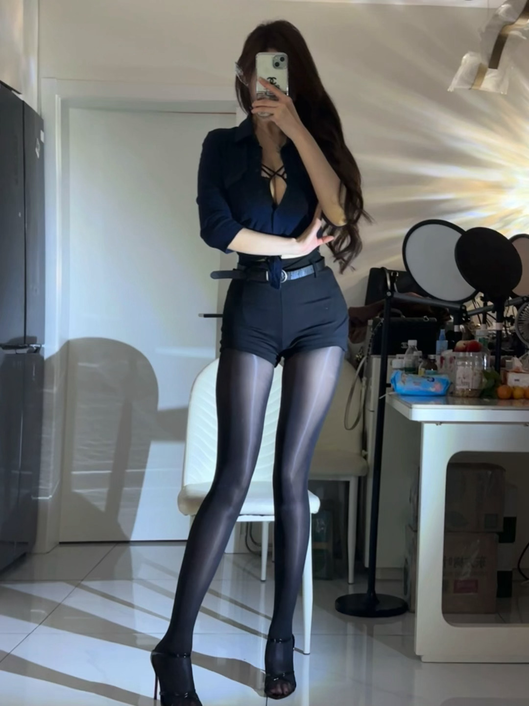 今日份直播OOTD之厚黑美学Carol周妍希X 上海