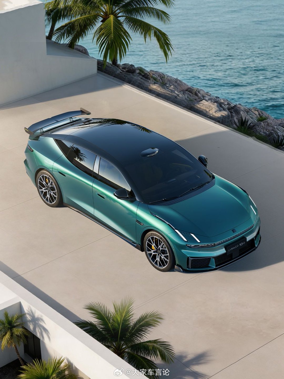 拥有碳纤大尾翼的领克10+登场，新车搭载双电机四驱，综合功率680kW，最大马力