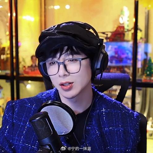 摩登兄弟 吉祥的早晨，真诚的祝福，让美好的一天，充满幸福和快乐！宁哥早上好